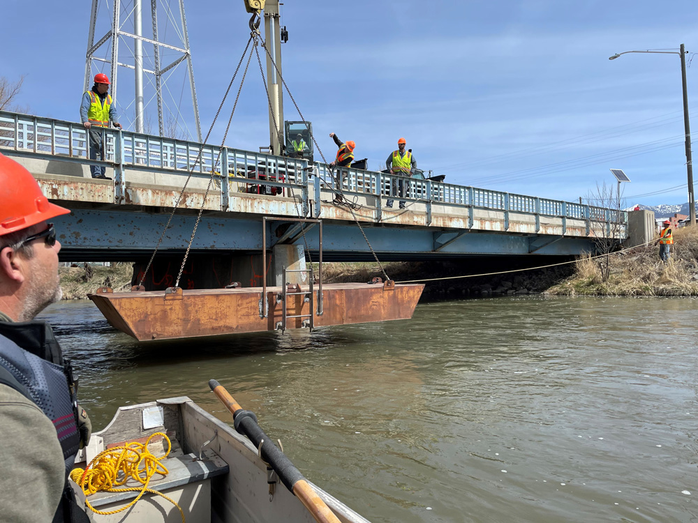 Setting the barge in the Beaverhead River.